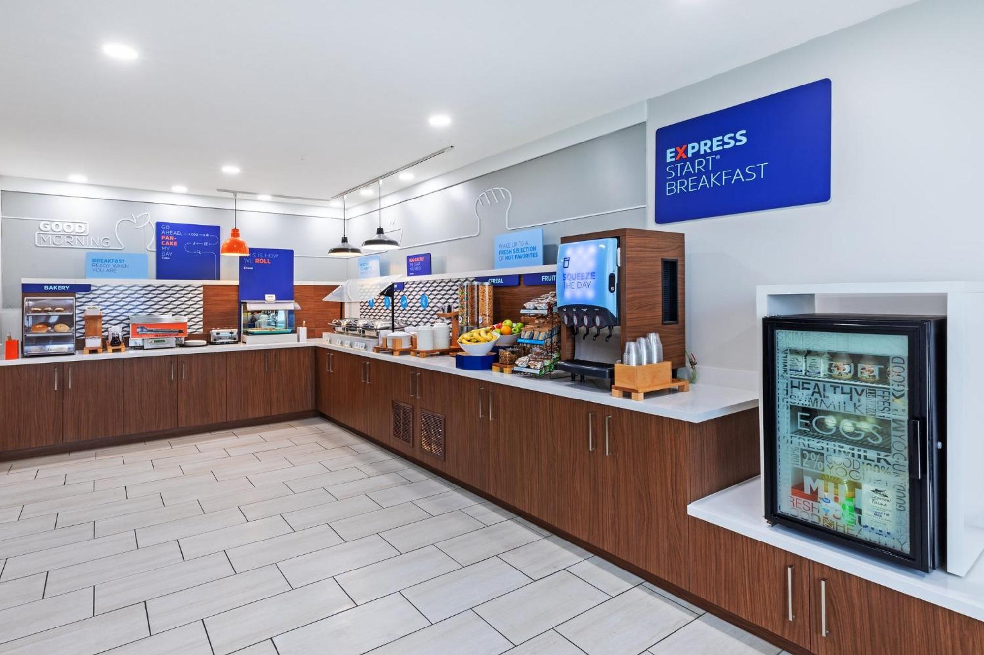 Holiday Inn Express Harvey-Marrero By Ihg Exterior photo