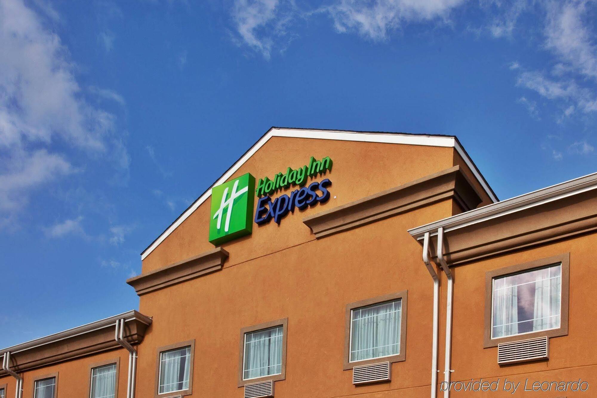 Holiday Inn Express Harvey-Marrero By Ihg Exterior photo